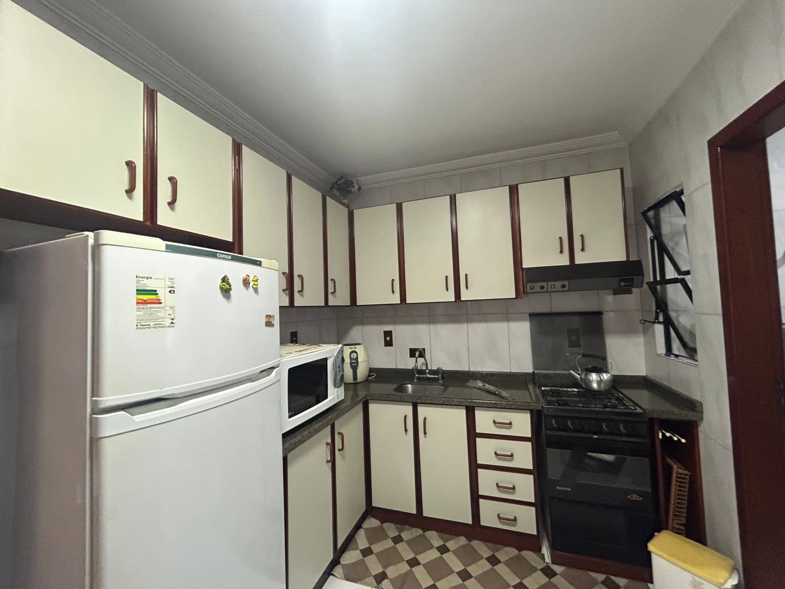 ed-bouganville-ap-501-16