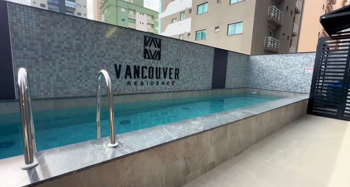 vancouver-residence-1
