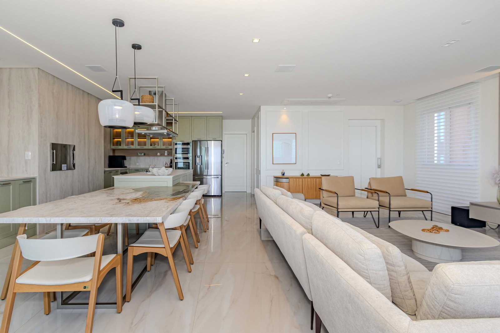 aurora-exclusive-home-7-3