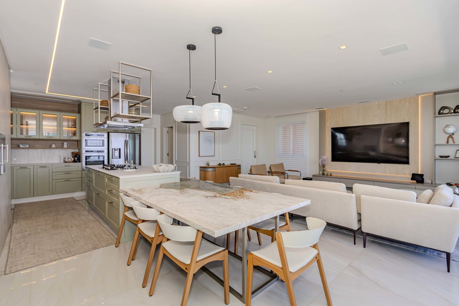 aurora-exclusive-home-8-3