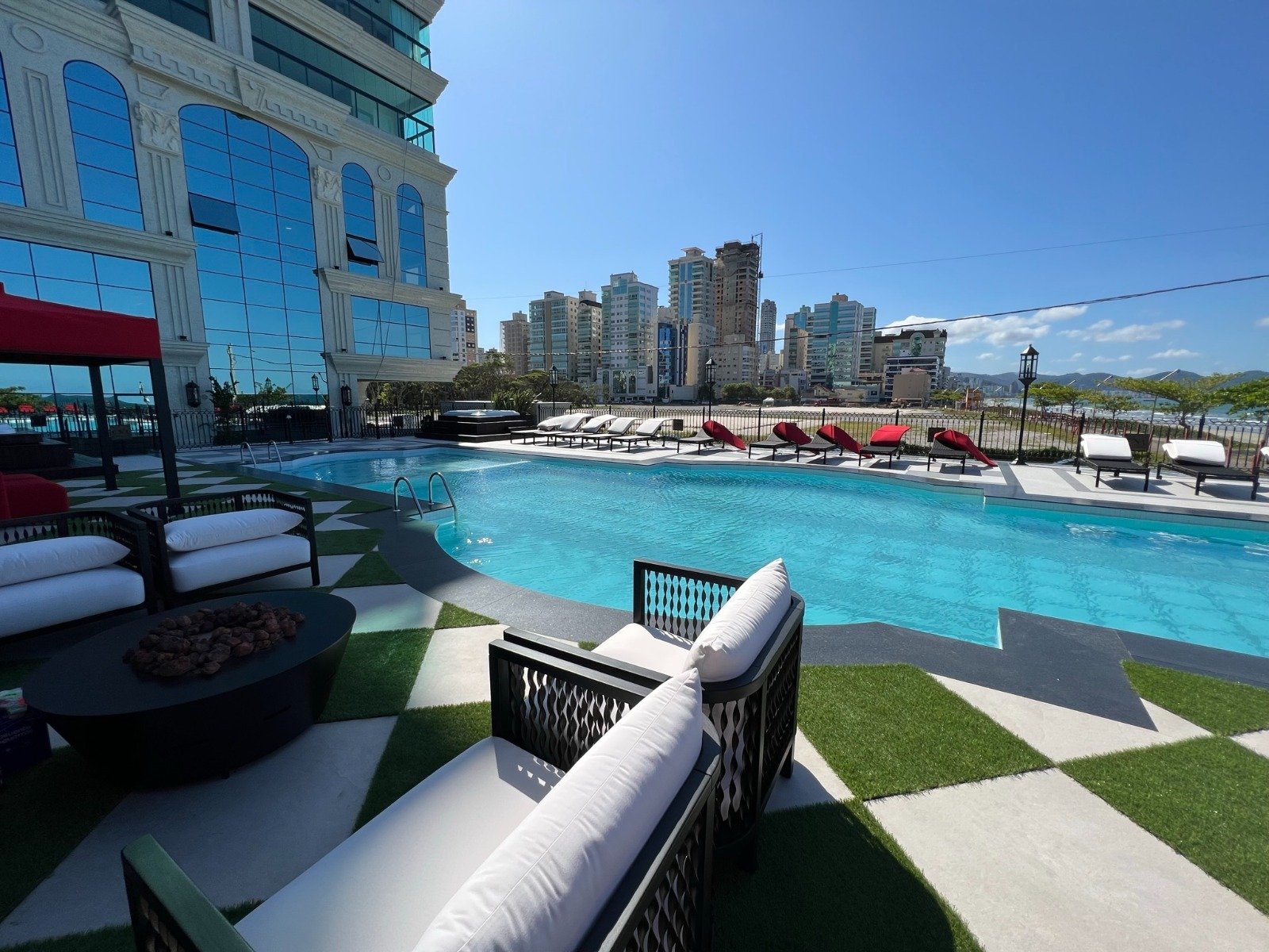 cartier-cna-residence-mobiliado-11-2