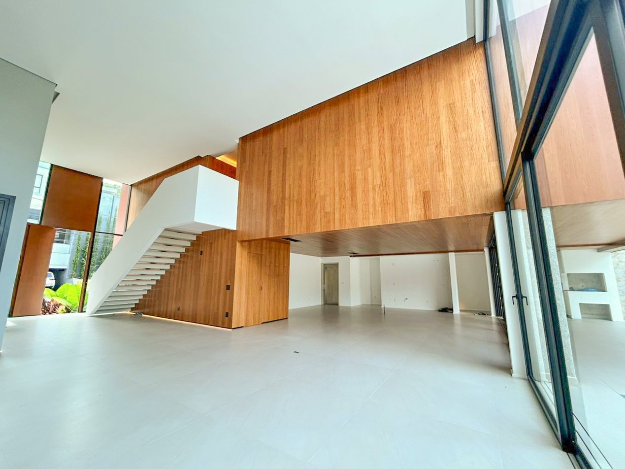 casa-alto-padrao-2-3-2