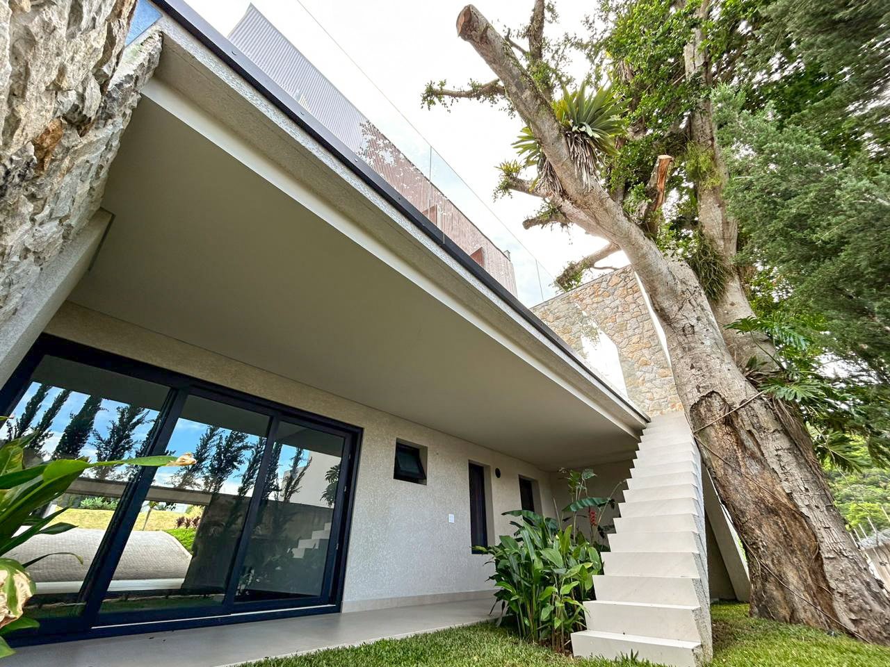 casa-alto-padrao-2-5-2