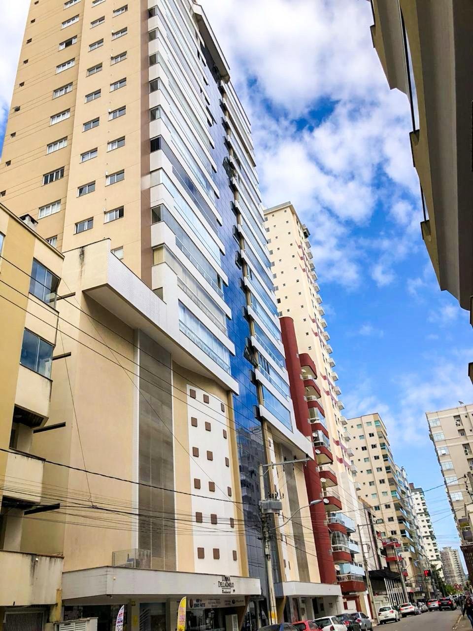 edificio-luana-delagnello-1-2