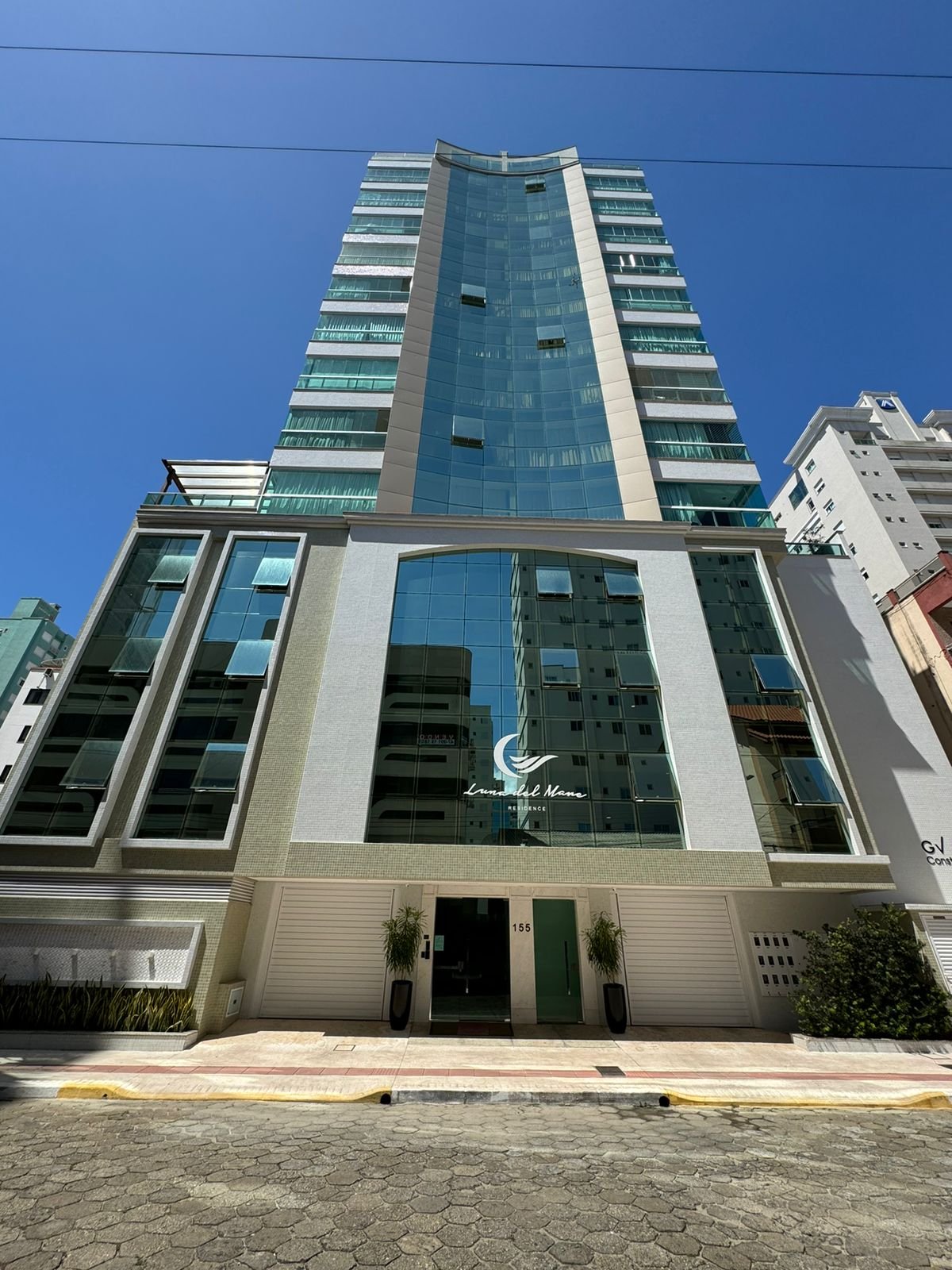 edificio-luna-del-mare-1-1