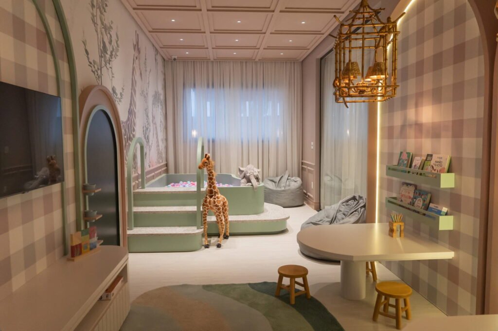 greta-palace-18-1