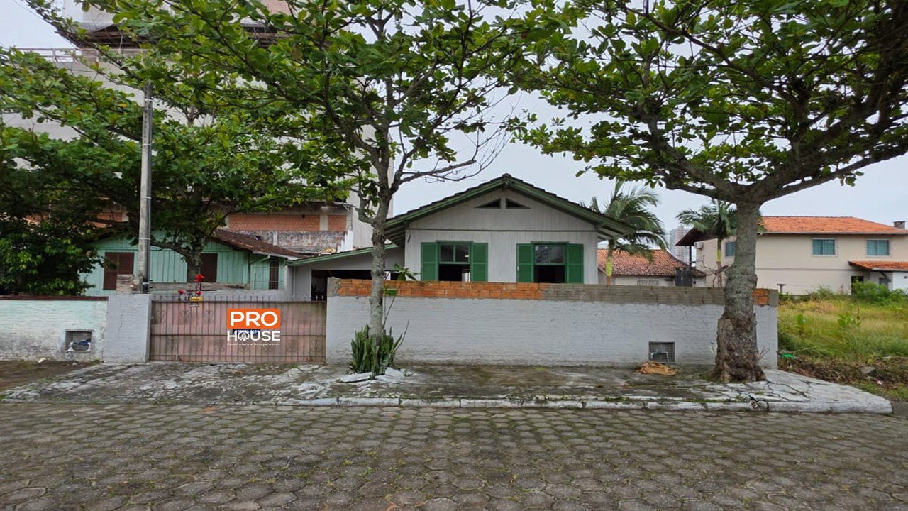 terreno-com-casa-no-pereque-1-1