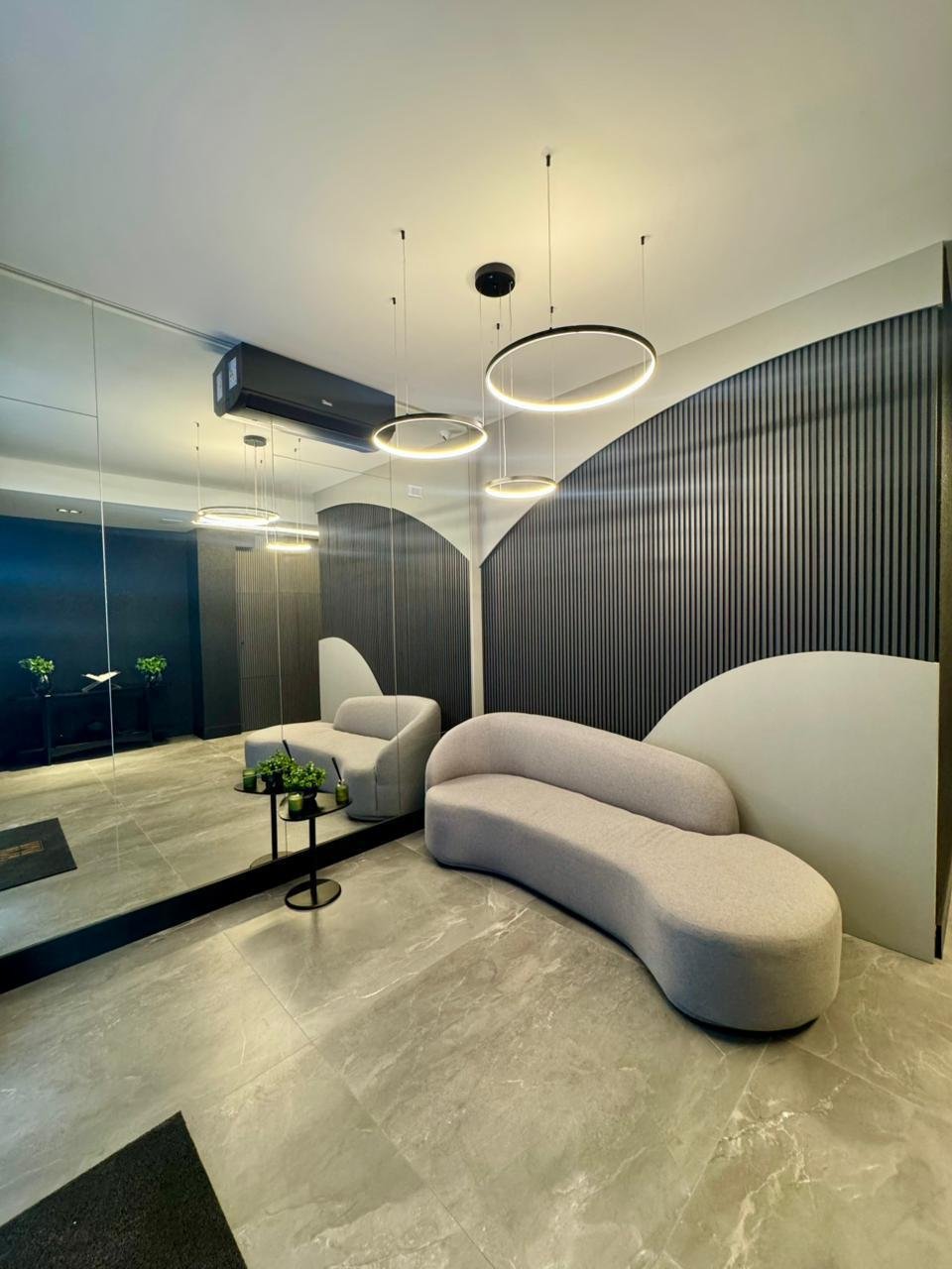 vancouver-residence-2-3-1
