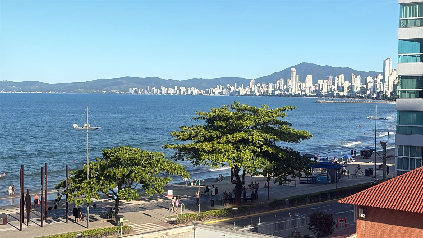 lindo-mar-10-1